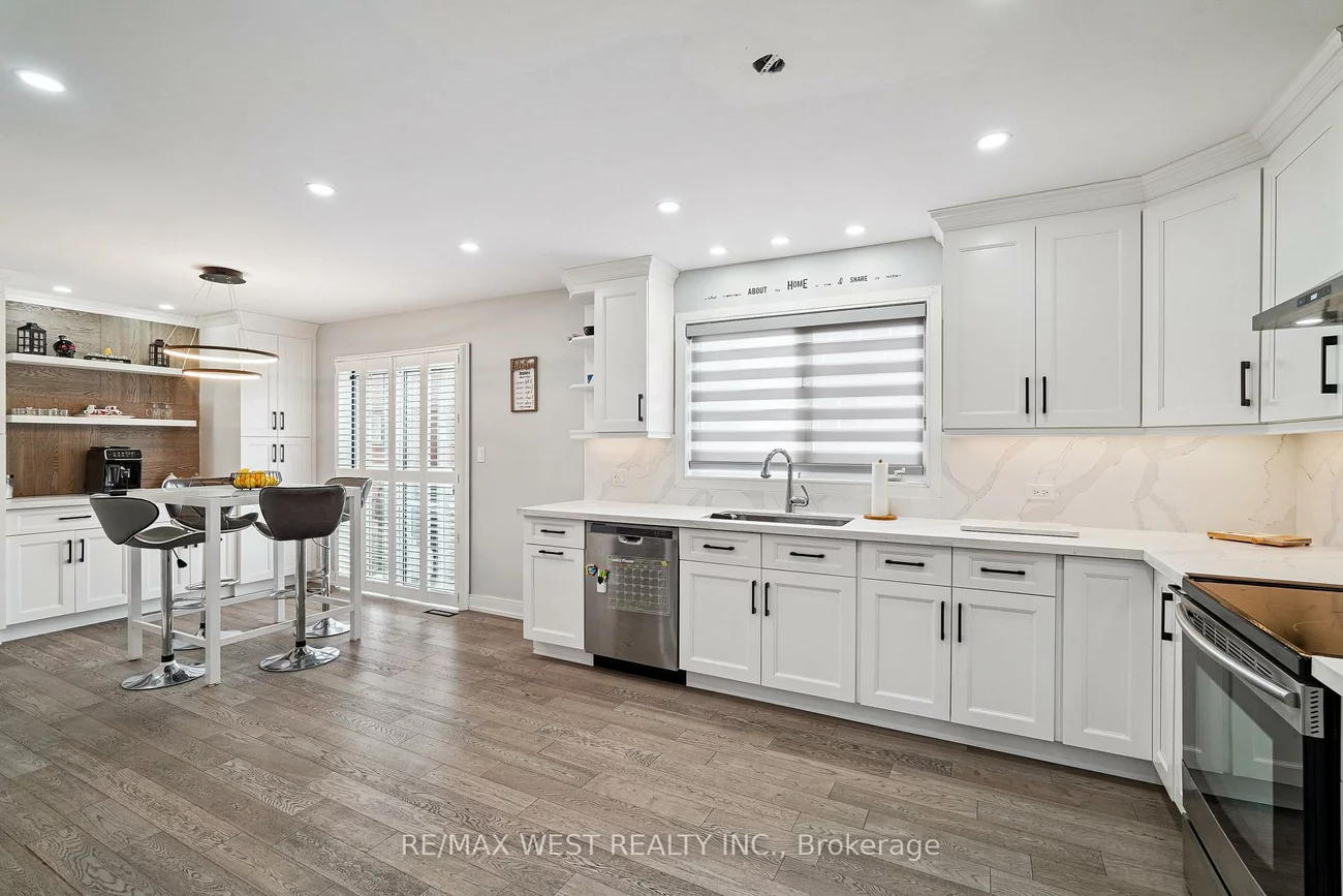 36, Madeira, Vellore Village, Vaughan