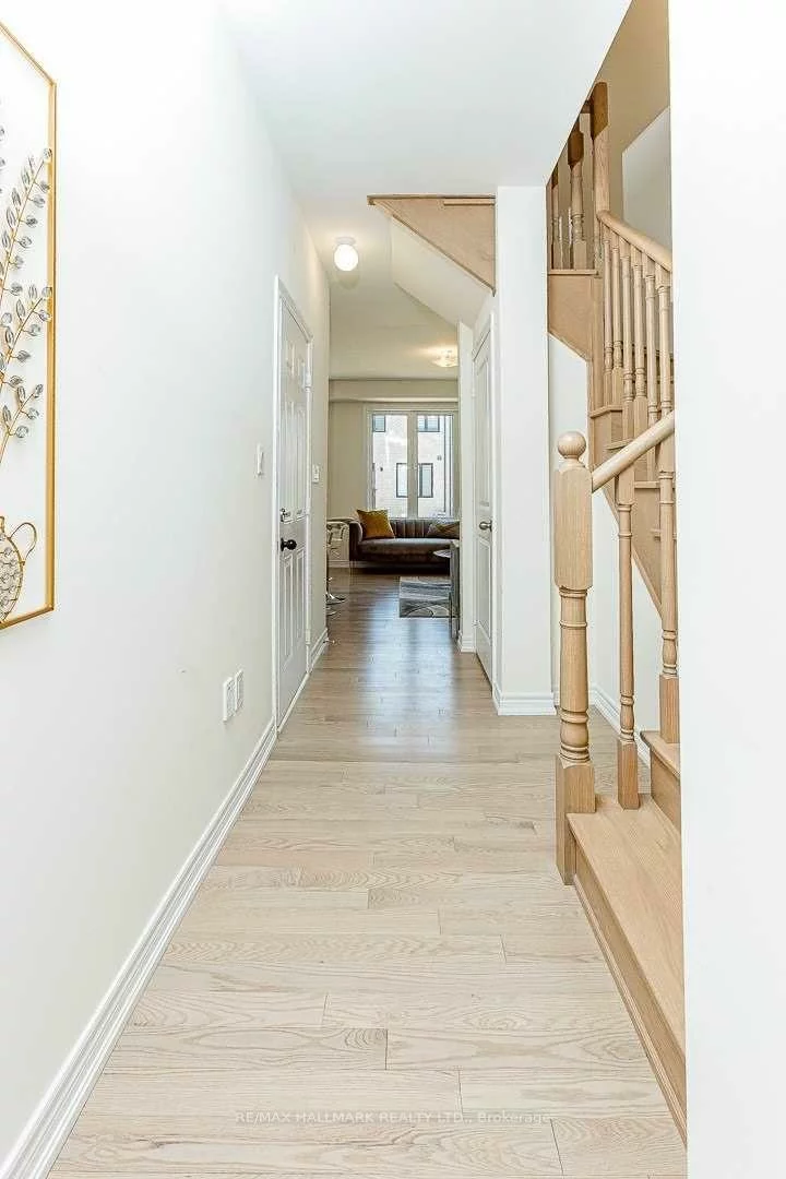 581, Barons, Kleinburg, Vaughan