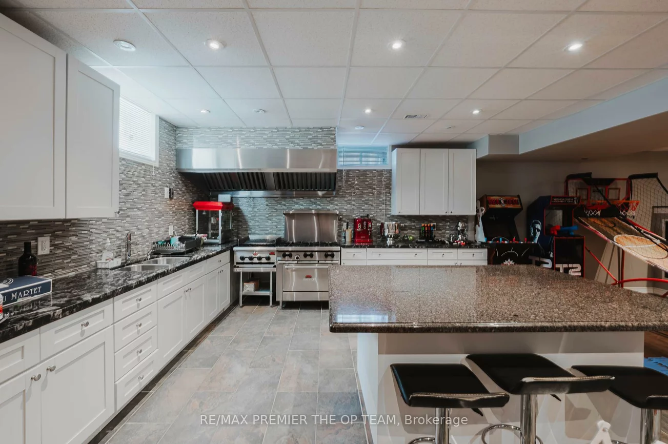 56, Park Ridge, Kleinburg, Vaughan