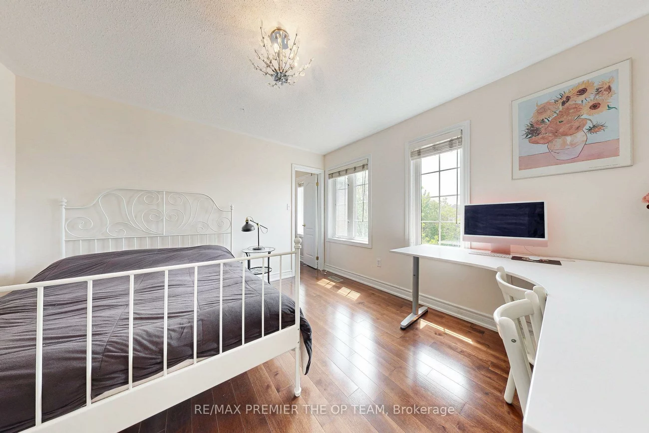 59, Rossi, Vellore Village, Vaughan