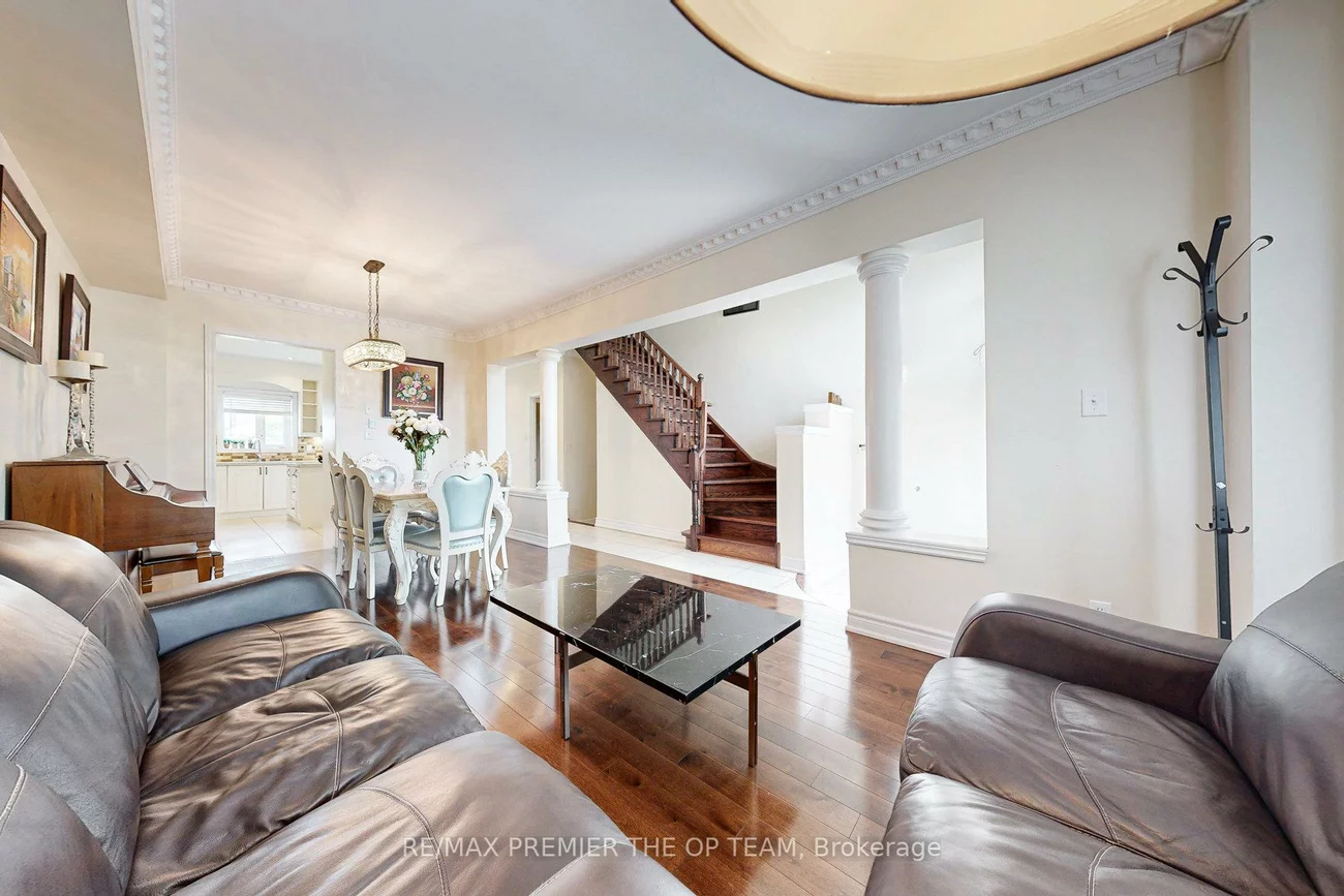 59, Rossi, Vellore Village, Vaughan