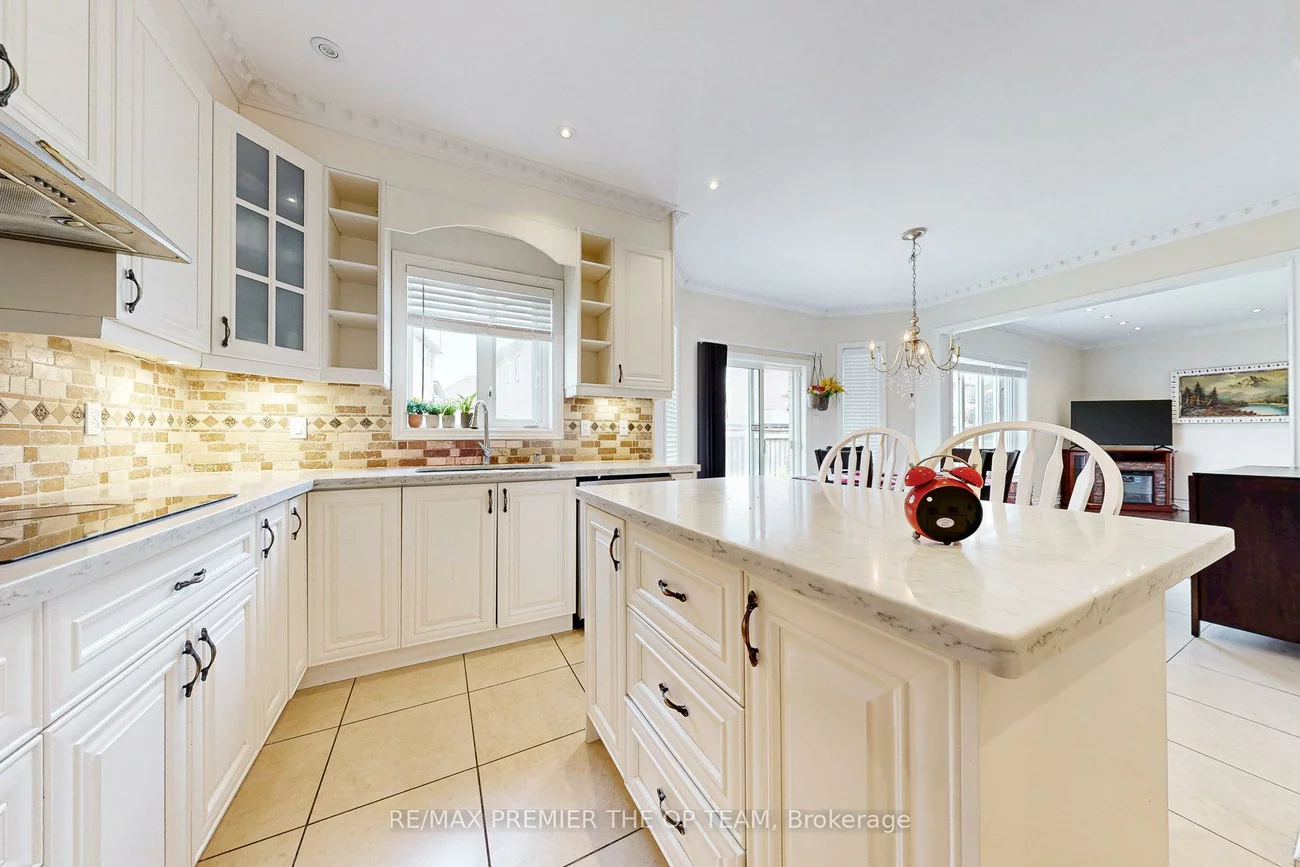 59, Rossi, Vellore Village, Vaughan