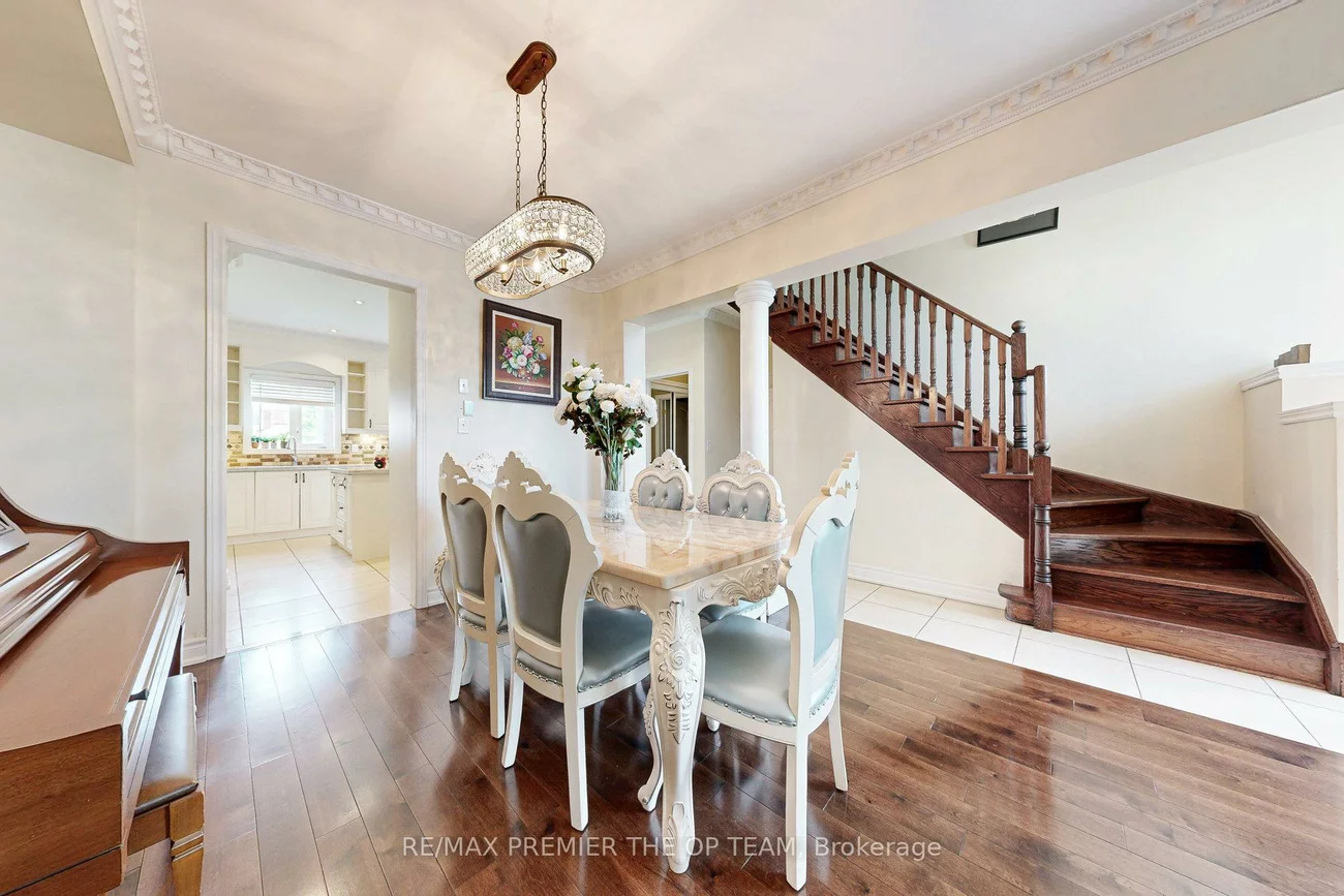 59, Rossi, Vellore Village, Vaughan