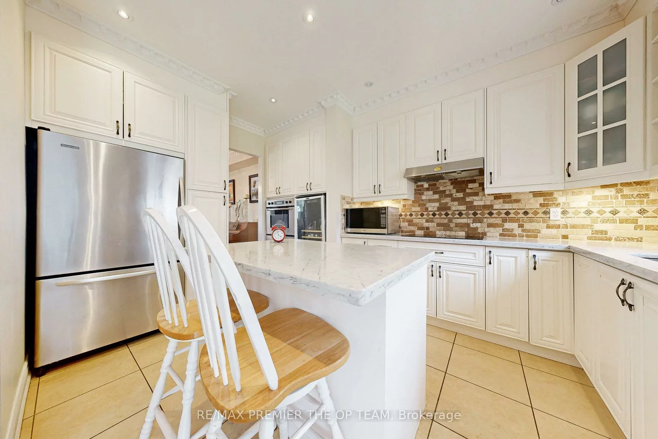 59, Rossi, Vellore Village, Vaughan