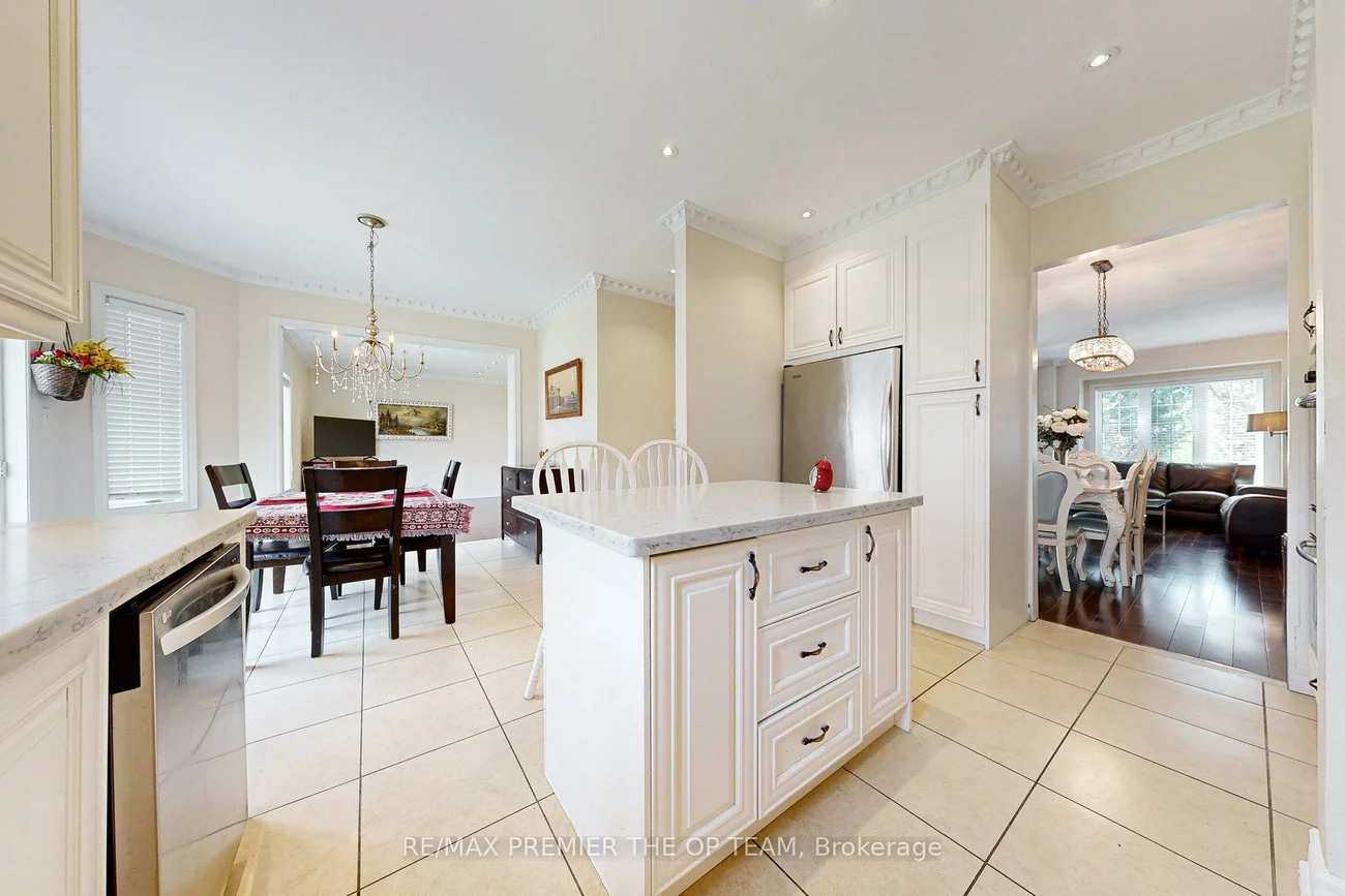 59, Rossi, Vellore Village, Vaughan