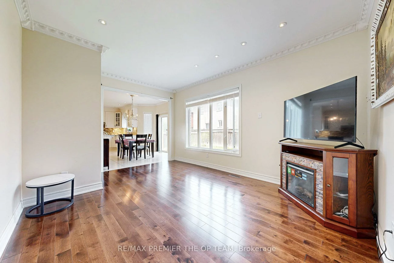 59, Rossi, Vellore Village, Vaughan