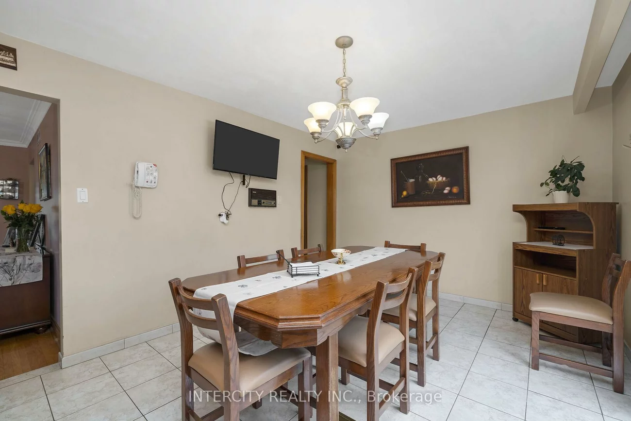 153, Jeanne, East Woodbridge, Vaughan