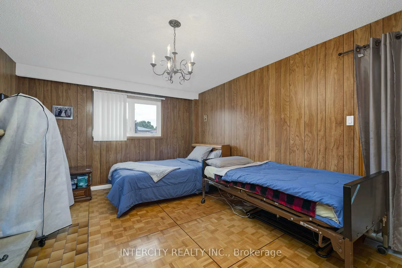 153, Jeanne, East Woodbridge, Vaughan