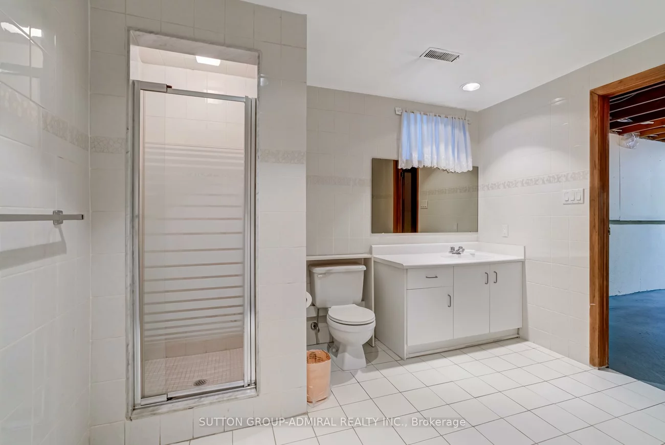 393, Aberdeen, East Woodbridge, Vaughan