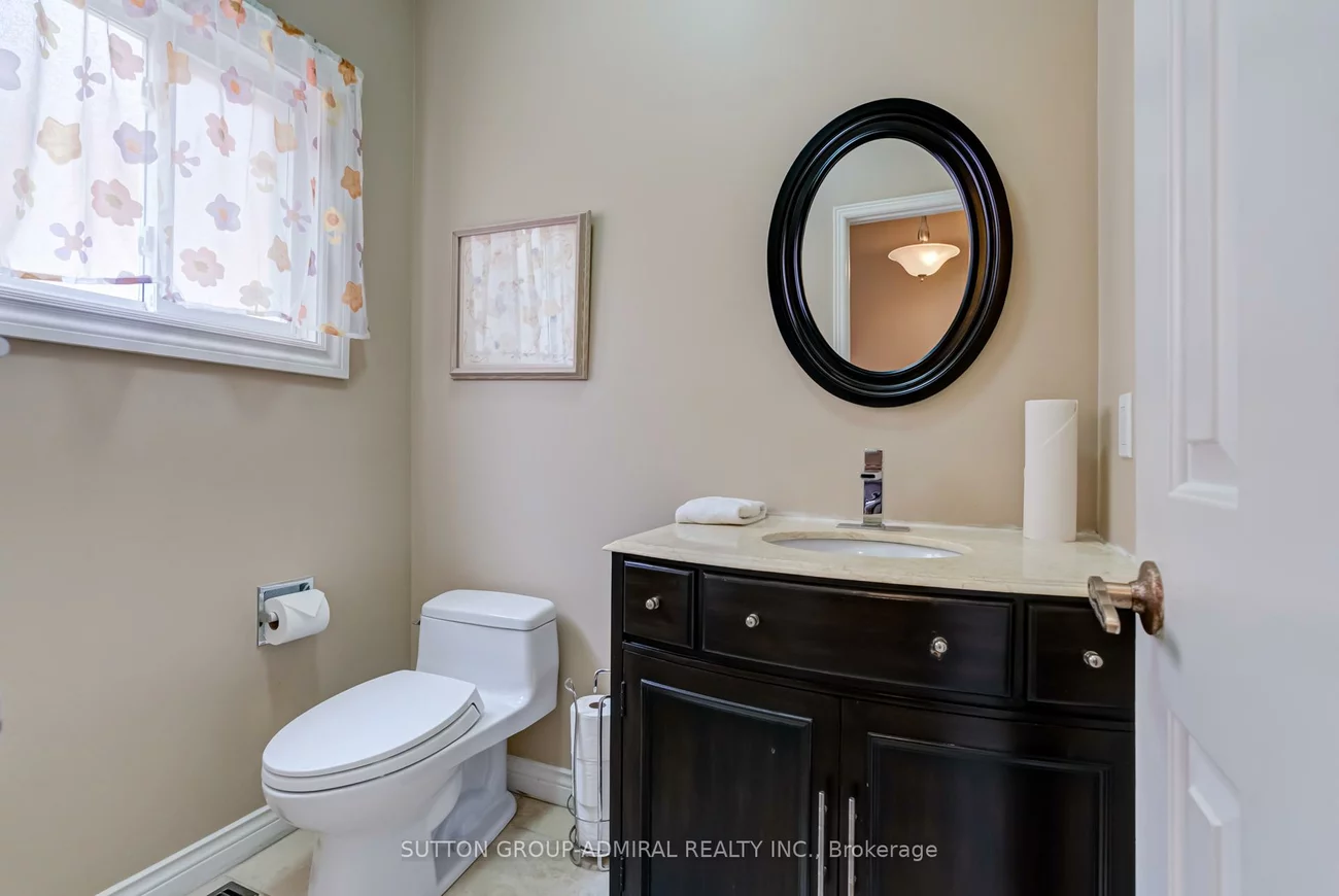 393, Aberdeen, East Woodbridge, Vaughan