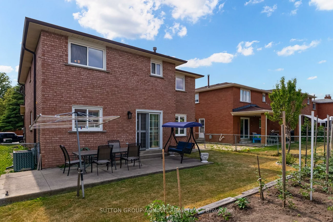 393, Aberdeen, East Woodbridge, Vaughan