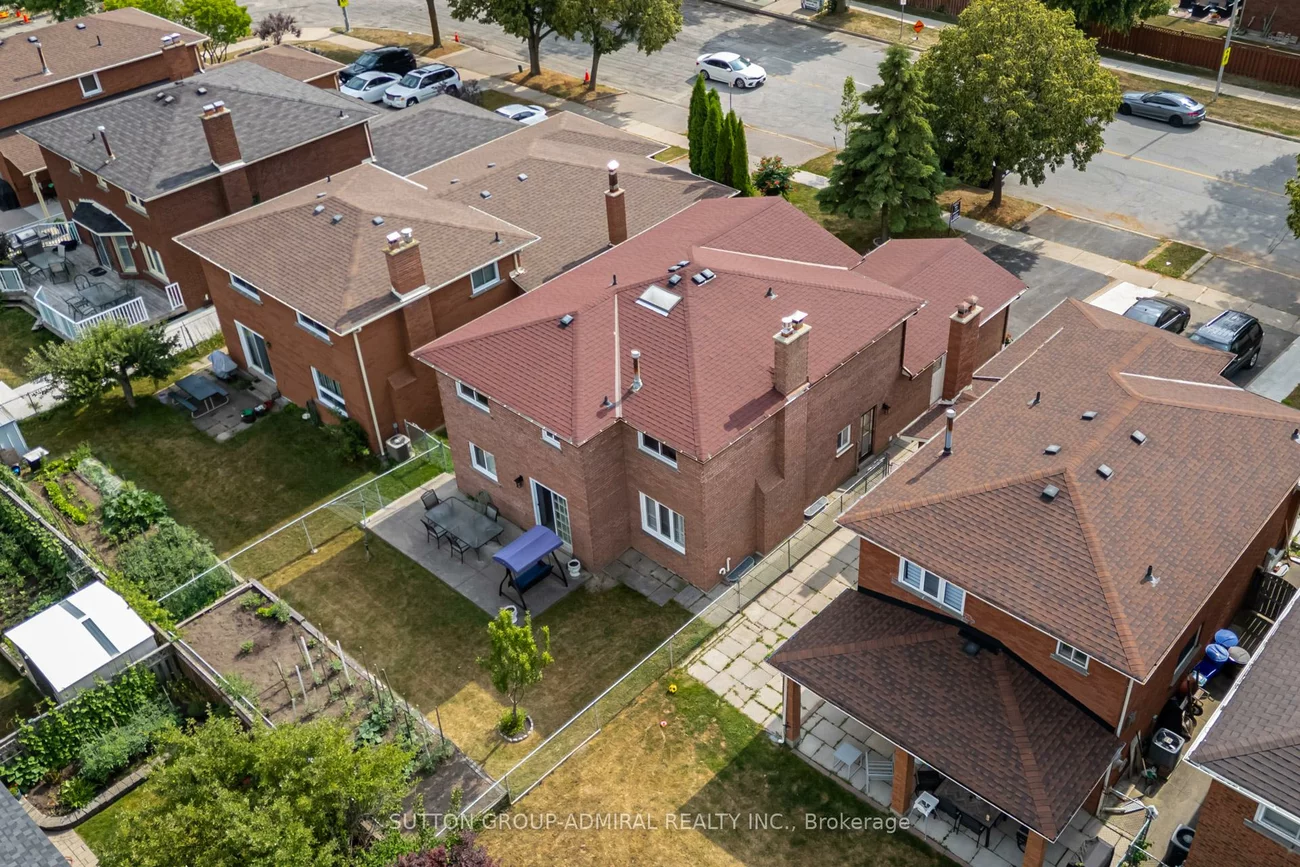 393, Aberdeen, East Woodbridge, Vaughan