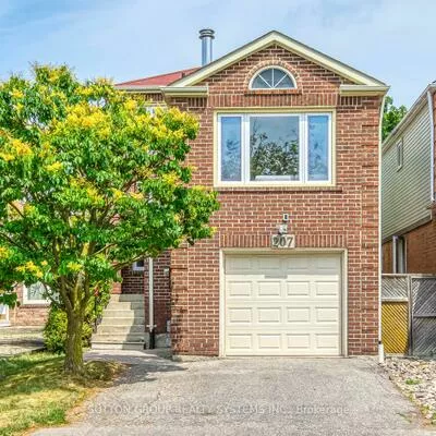 207, Winding, Crestwood-Springfarm-Yorkhill, Vaughan