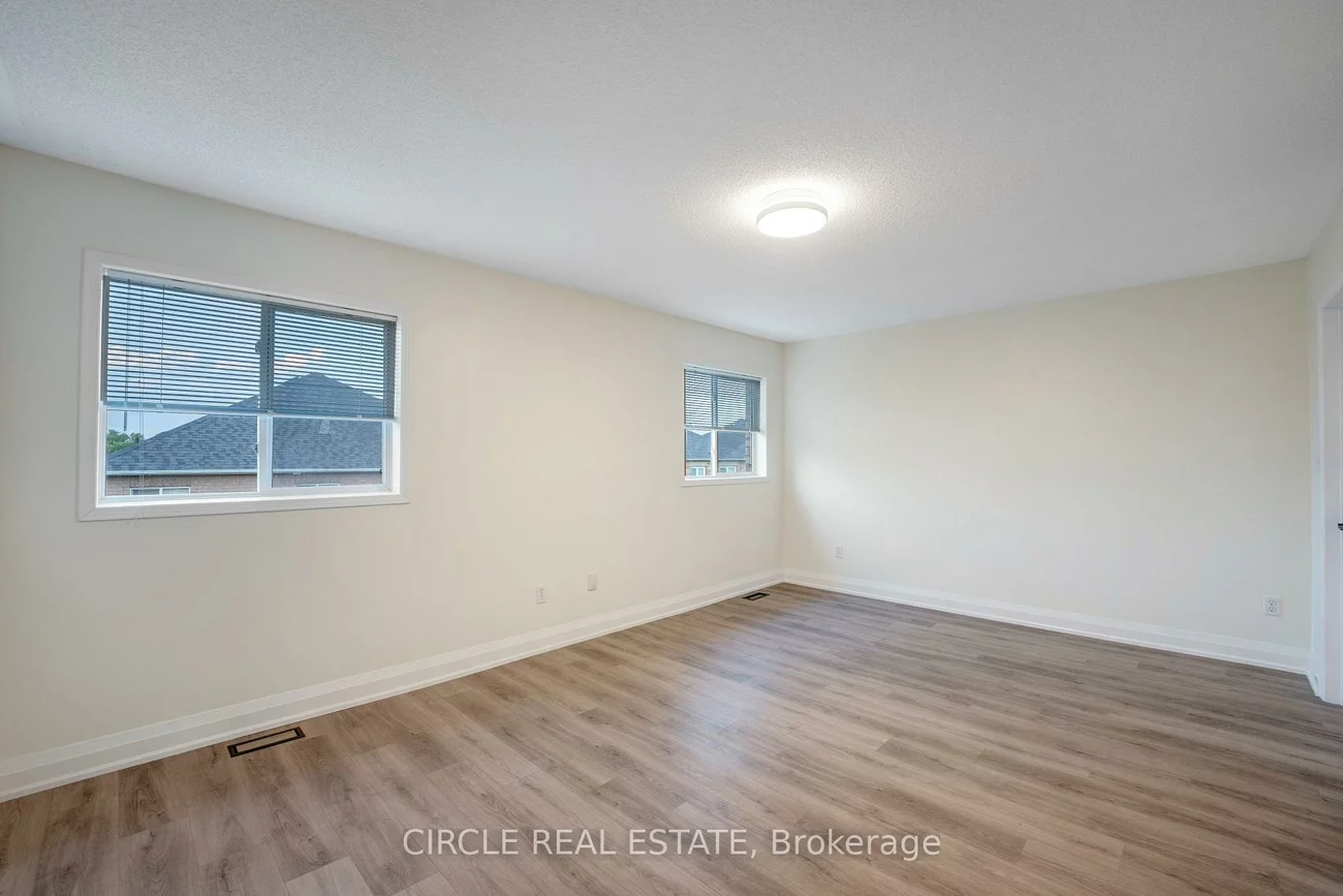 21, Casabel, Vellore Village, Vaughan
