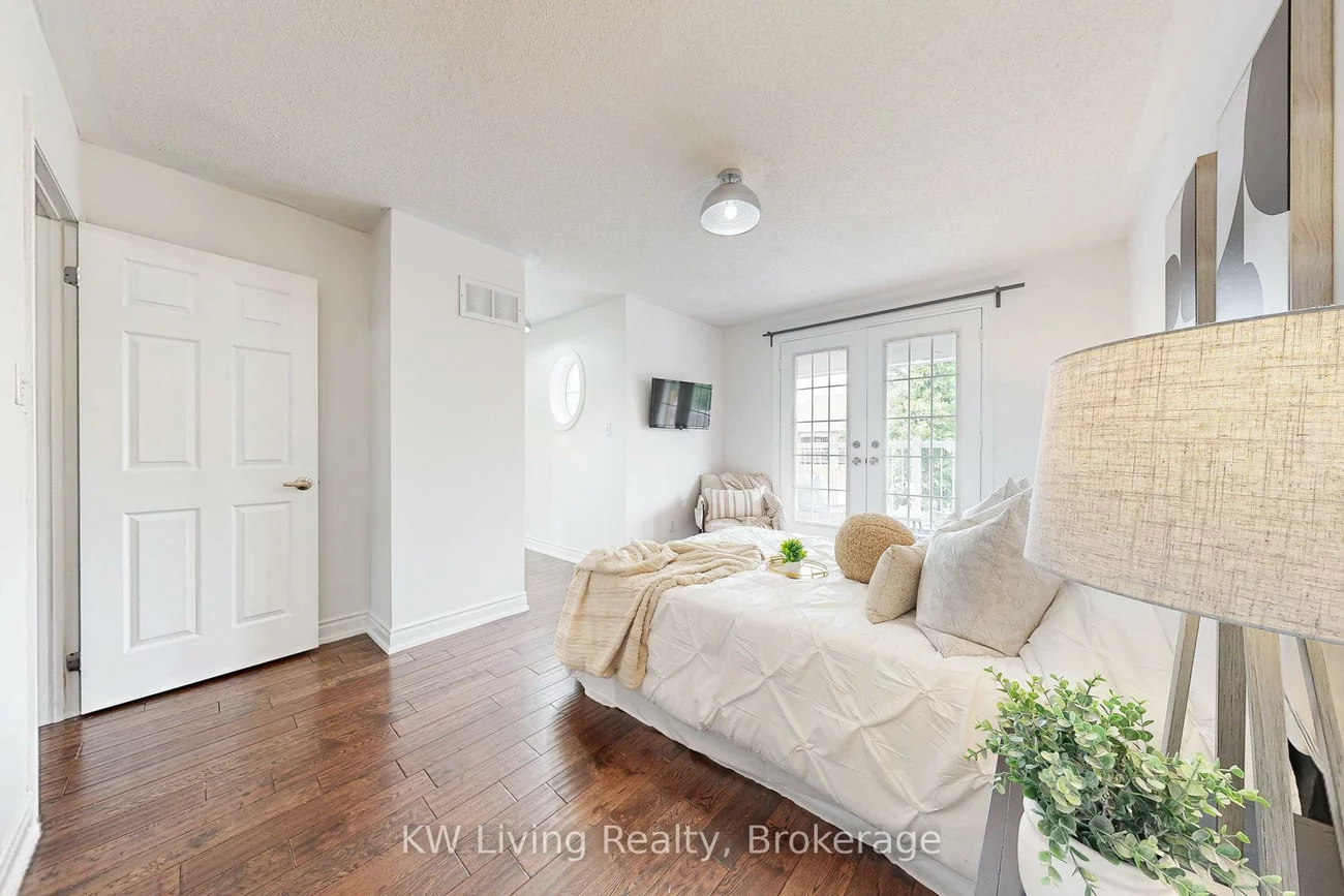 37, Bluewater, Vellore Village, Vaughan
