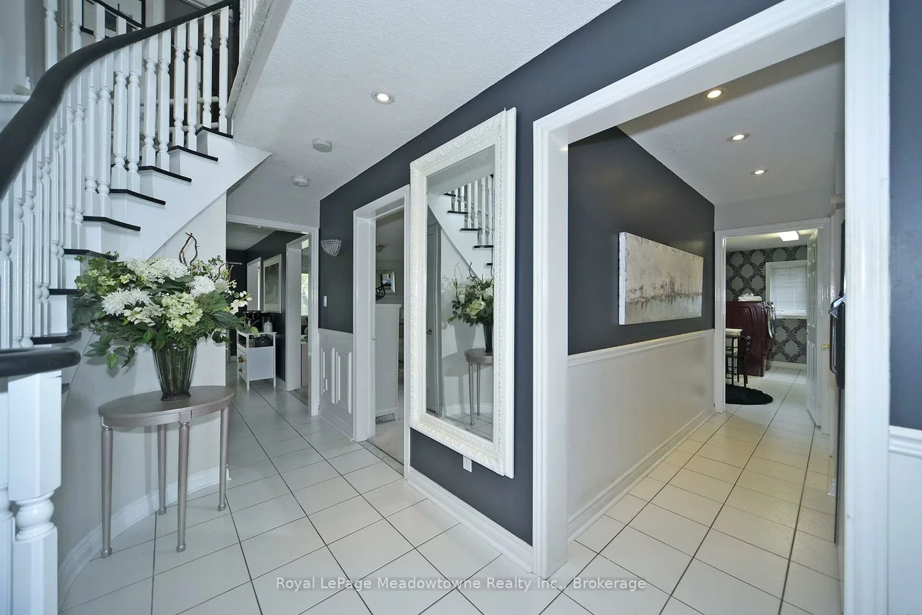 30, Millrun, Islington Woods, Vaughan