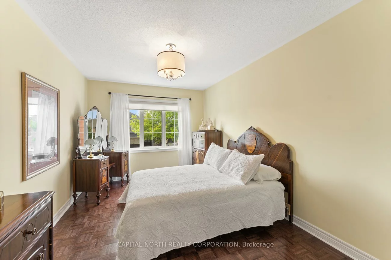 19, Sarno, Sonoma Heights, Vaughan