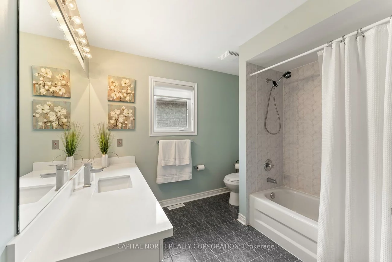 19, Sarno, Sonoma Heights, Vaughan