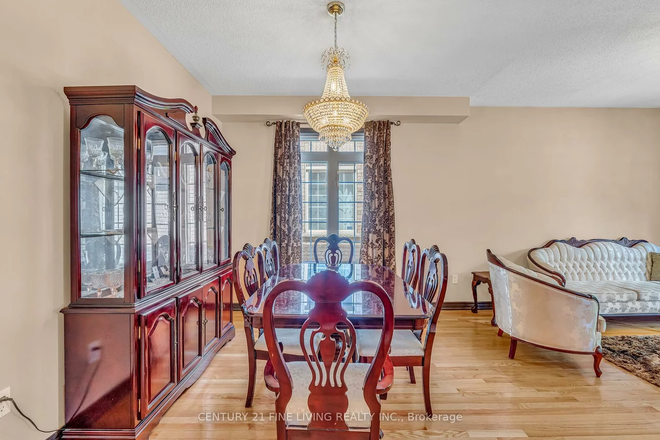 6, Renoir, Patterson, Vaughan