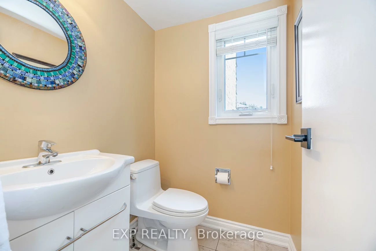 16, Lansbury, Crestwood-Springfarm-Yorkhill, Vaughan