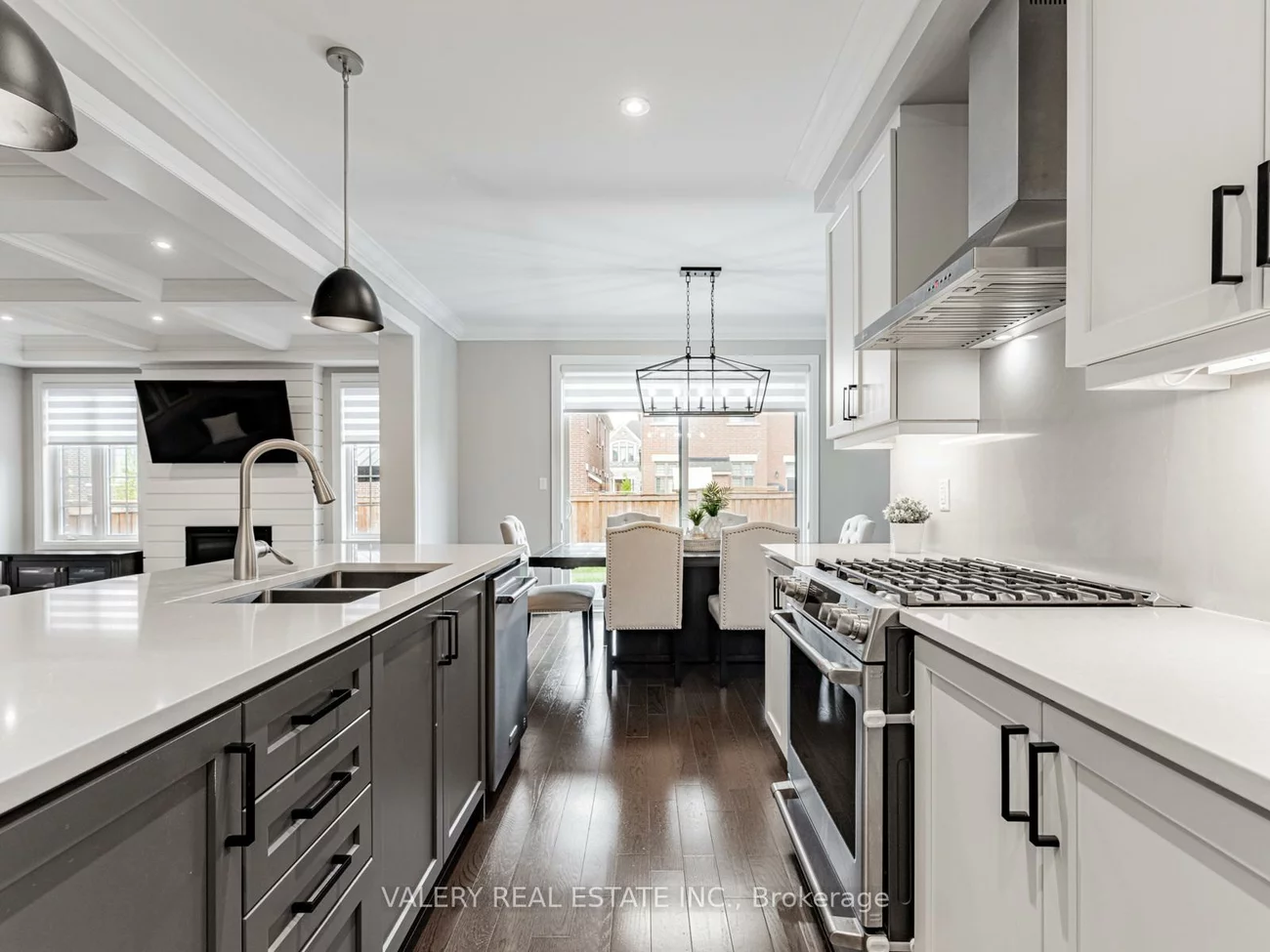 41, Chorus, Kleinburg, Vaughan