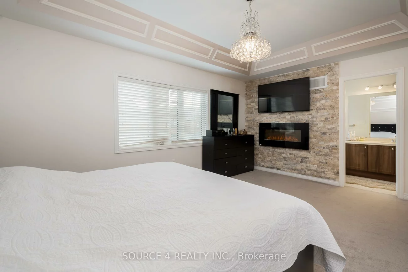 129, Barons, Kleinburg, Vaughan