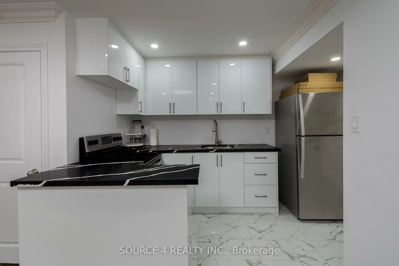 129, Barons, Kleinburg, Vaughan