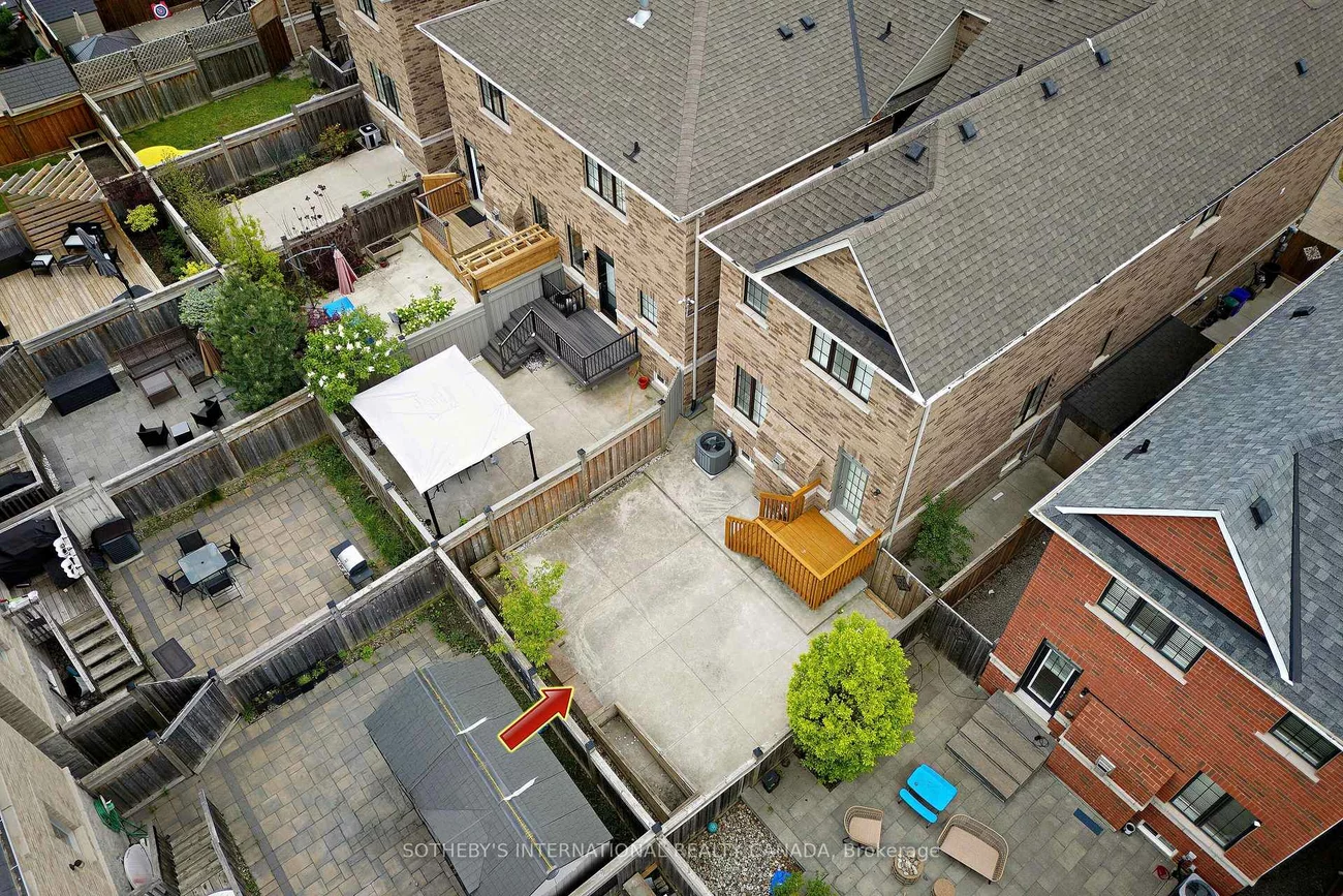86, Alexie, Vellore Village, Vaughan