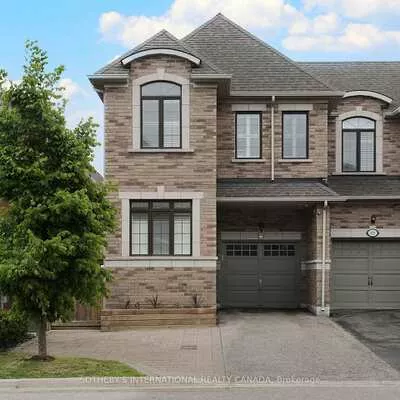 86, Alexie, Vellore Village, Vaughan