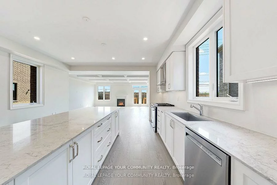 243A, Andy, West Woodbridge, Vaughan
