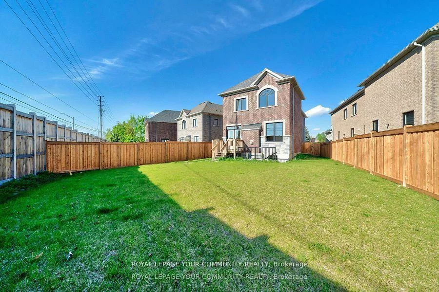 243A, Andy, West Woodbridge, Vaughan