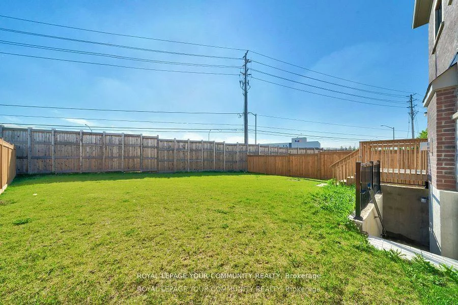243A, Andy, West Woodbridge, Vaughan