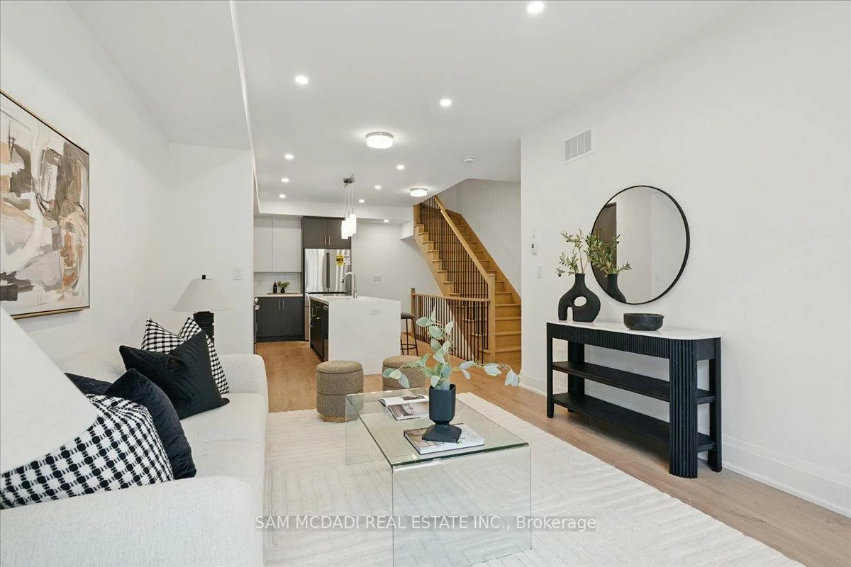 33, Burleigh, Uplands, Vaughan