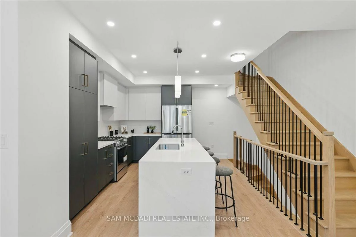 33, Burleigh, Uplands, Vaughan