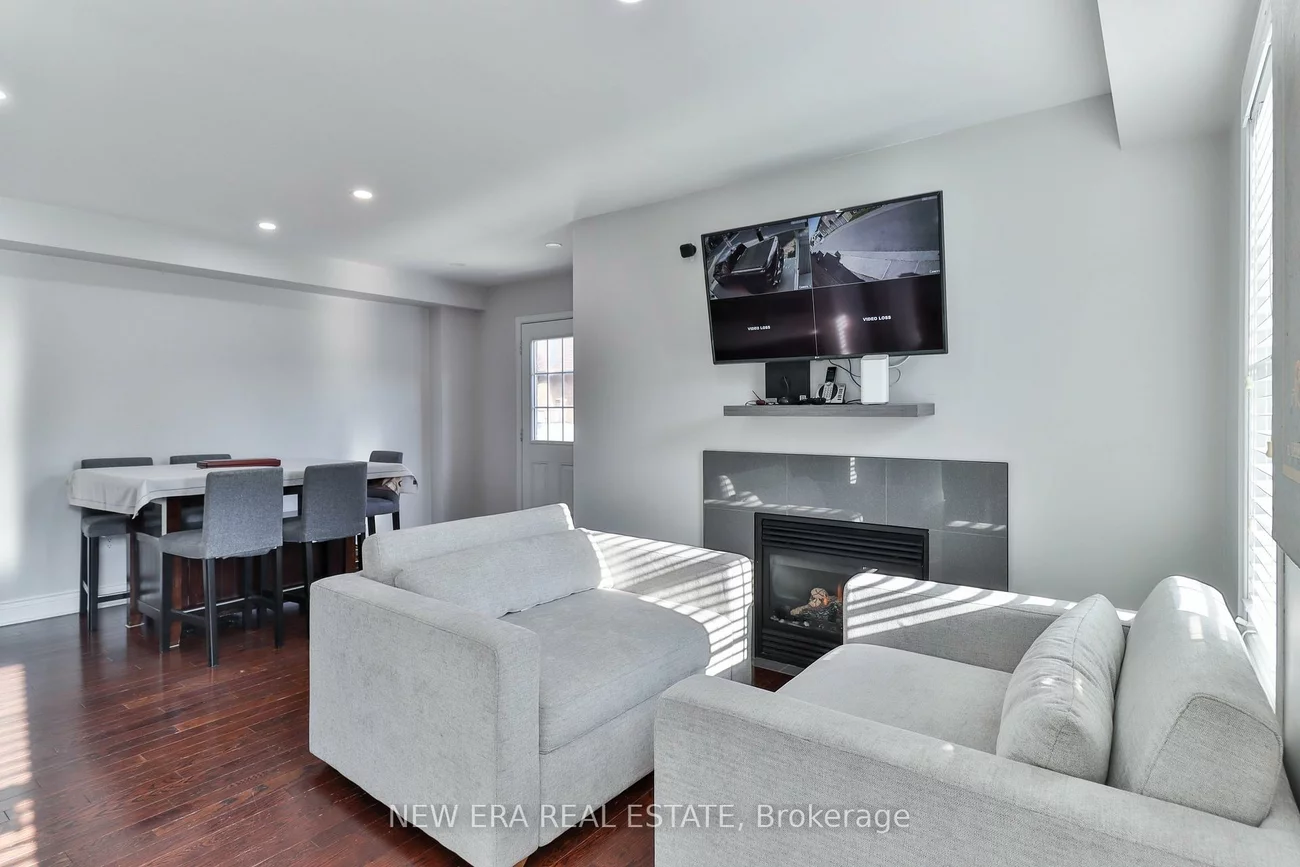 331, Davos, Vellore Village, Vaughan