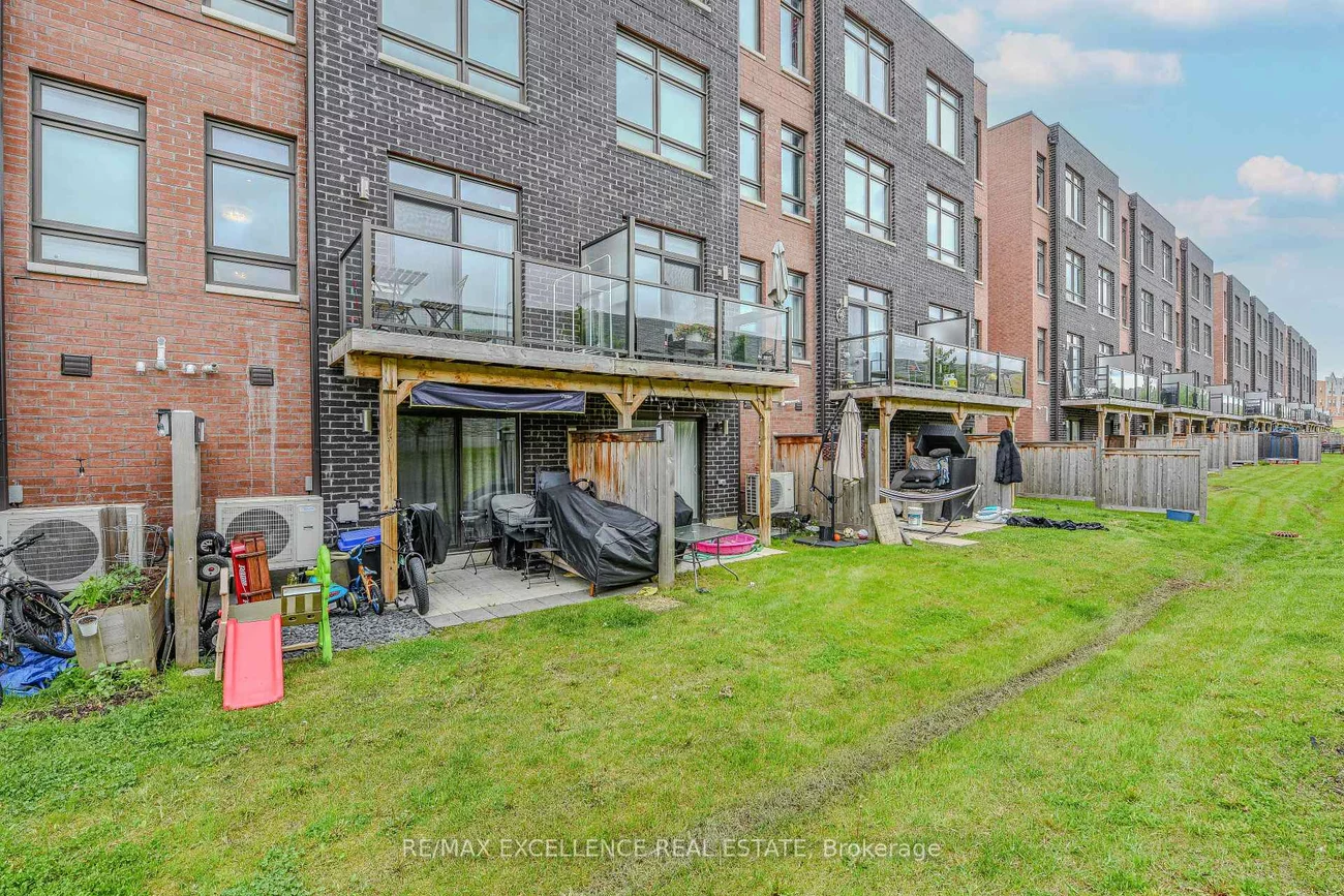 118, Dalhousie, Vaughan Grove, Vaughan