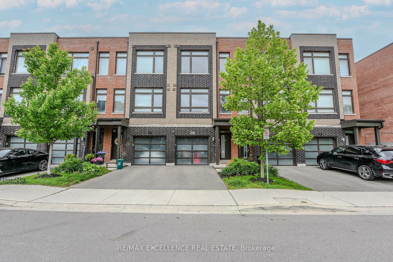 118, Dalhousie, Vaughan Grove, Vaughan
