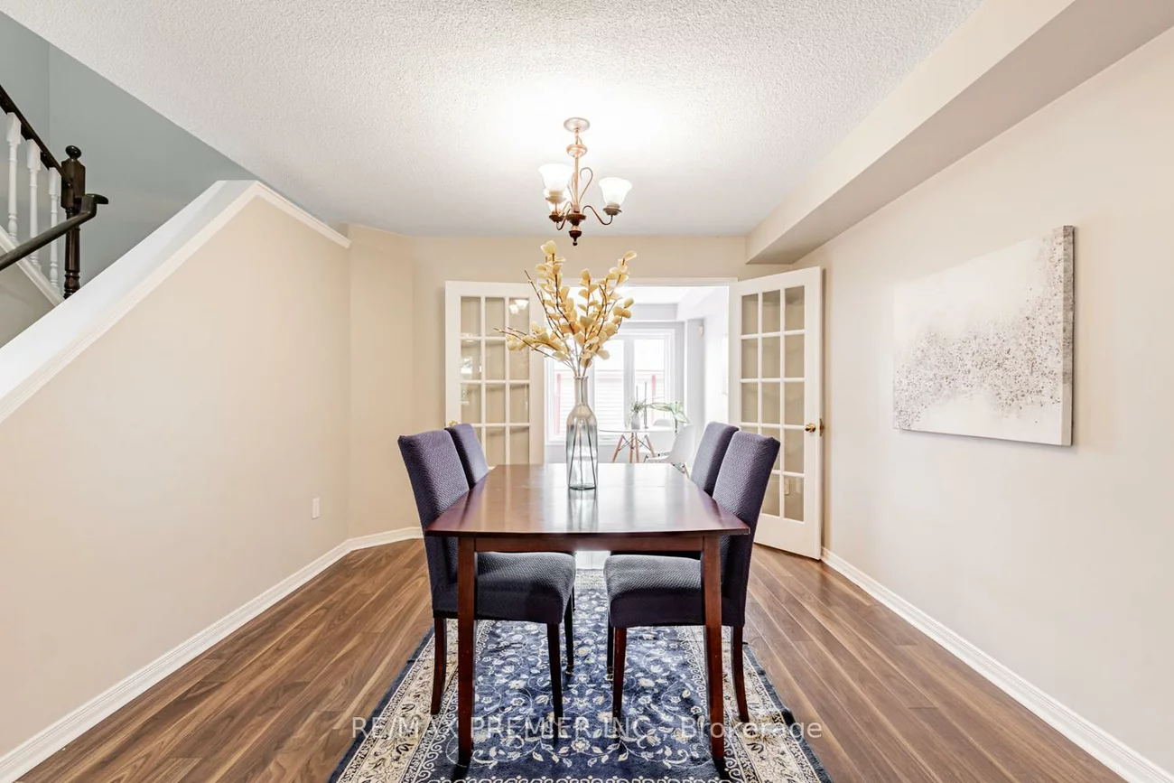 215, Equator, Vellore Village, Vaughan