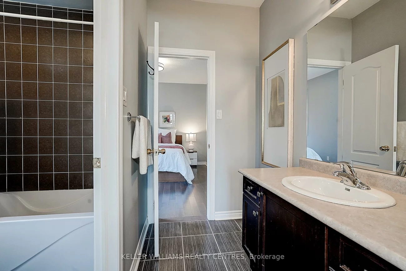 60, Gorman, Vellore Village, Vaughan