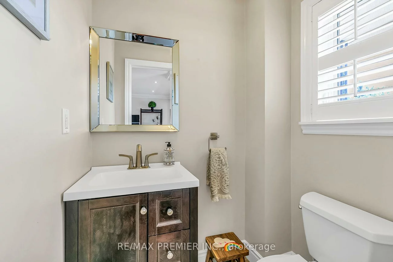71, Hawman, Vaughan Grove, Vaughan