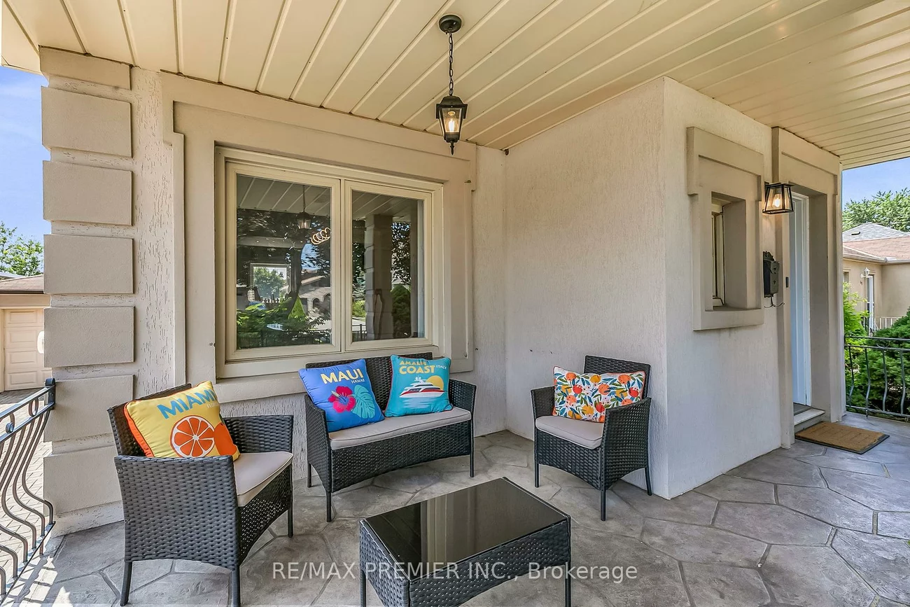 71, Hawman, Vaughan Grove, Vaughan