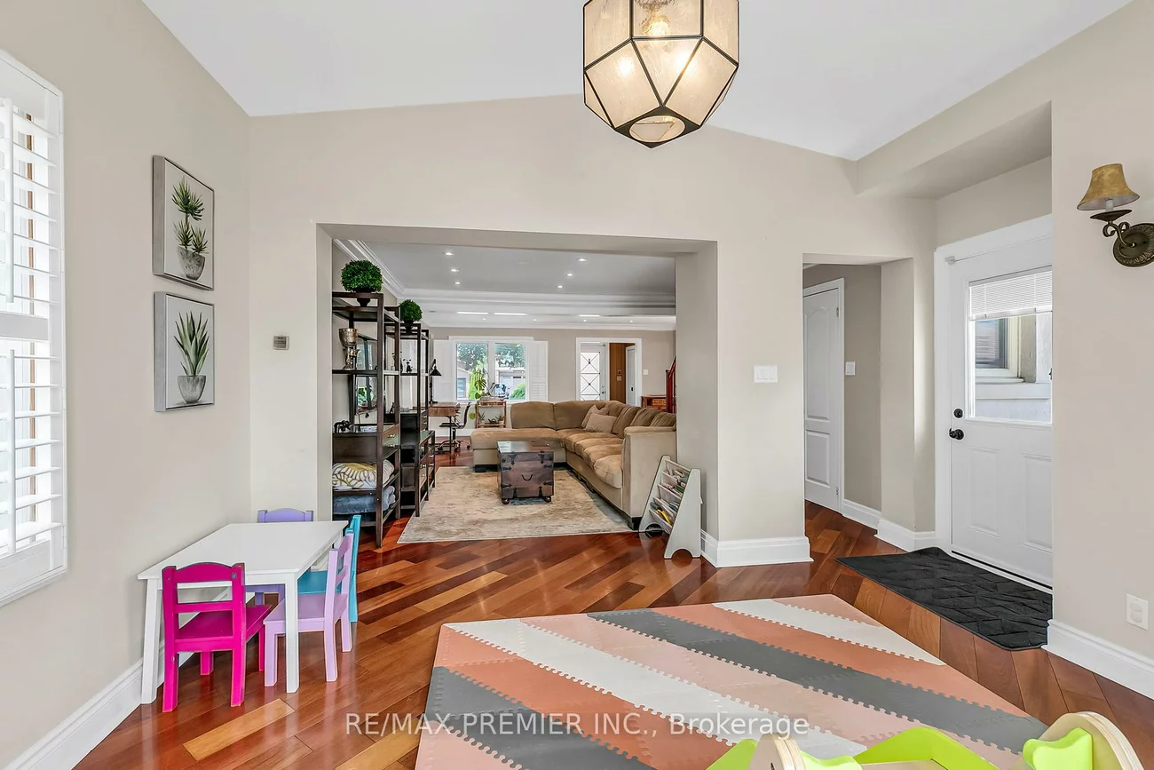 71, Hawman, Vaughan Grove, Vaughan