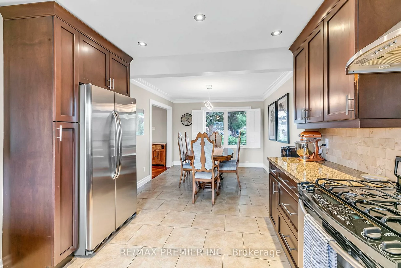 71, Hawman, Vaughan Grove, Vaughan