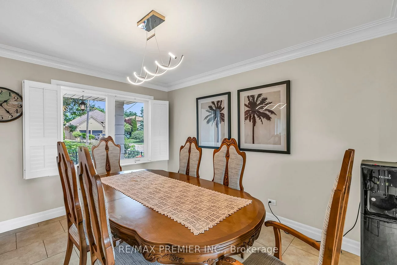 71, Hawman, Vaughan Grove, Vaughan