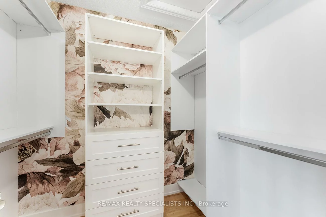 25, Grapevine, Vellore Village, Vaughan