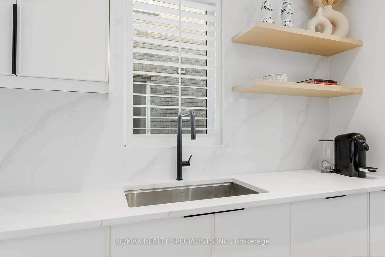 25, Grapevine, Vellore Village, Vaughan