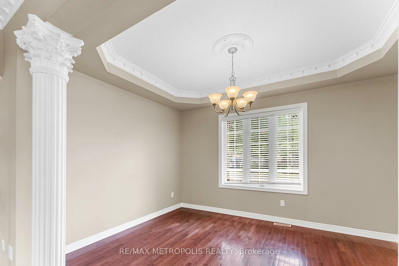 1, St Etienne, Vellore Village, Vaughan