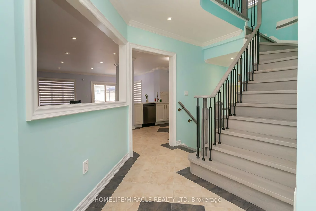 60, Forest Fountain, Sonoma Heights, Vaughan
