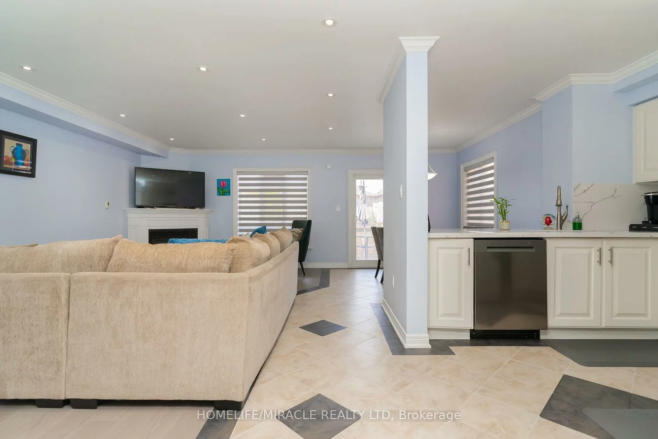 60, Forest Fountain, Sonoma Heights, Vaughan