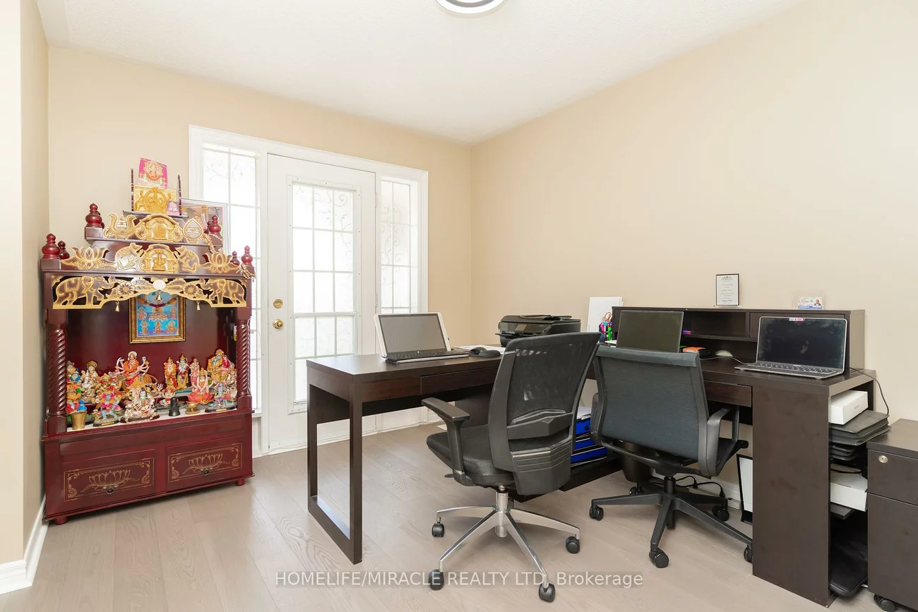 60, Forest Fountain, Sonoma Heights, Vaughan